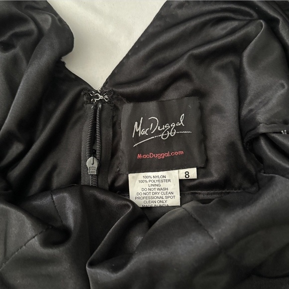 NEW $498 Mac Duggal [ 8 ]‎ Cold Shoulder Sequin Sheath Dress in Black - Picture 6 of 15